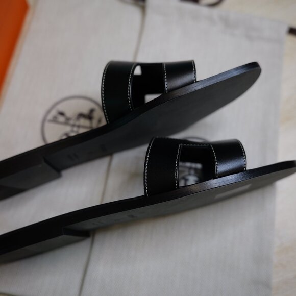 NIB Hermès Oran Sandals Black Leather EU 41 US 9.5 - Picture 13 of 16